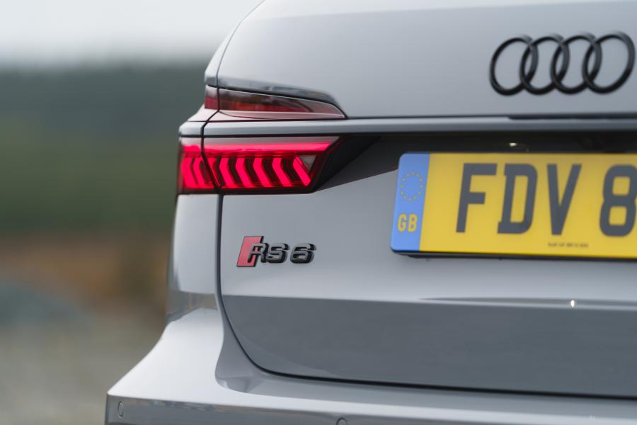 Детали экстерьера Audi RS6 Avant (C8) 2020 года  (UK) (фото 107 из 150)